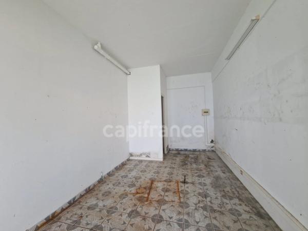 Local commercial à vendre – Bas-du-Fort (Le Gosier)