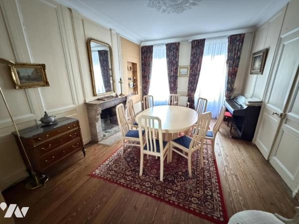 Vaste maison avec jardin et stationnements quartier Bucaille