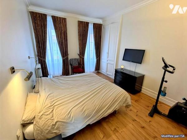 Vaste maison avec jardin et stationnements quartier Bucaille