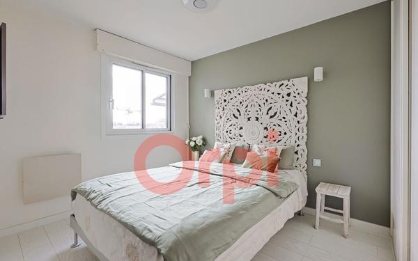 Appartement à vendre    5 pièces • 119,26 m2 Paris 20