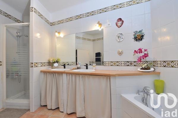 Maison à vendre 5 pièces 163 m² Clarensac