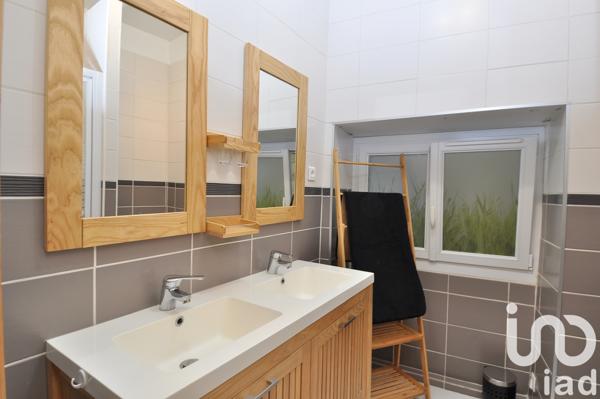 Maison à vendre 5 pièces 163 m² Clarensac