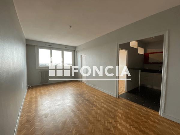 Location Appartement 2 pièces 45.57 m² - ET ALLEE DU MORBIHAN Cholet 49300