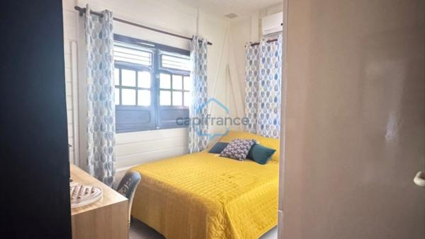 Coup de cœur pour cette magnifique maison de plain pied avec piscine !