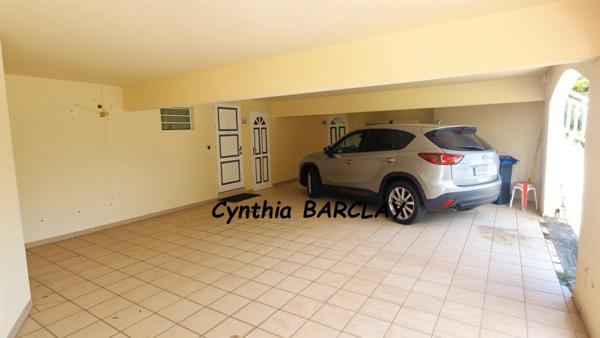 Villa d'architecte à LE ROBERT (97231)