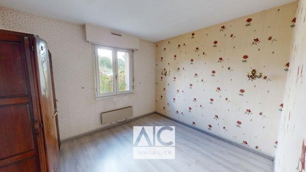 Saint-Nicolas-du-Pélem (22480) Maison 5 pièces, 83m2, SAINT-NICOLAS-DU-PELEM