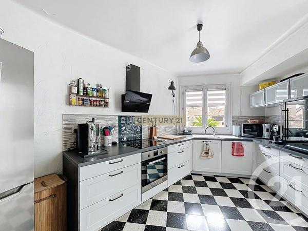 Maison à vendre  4 pièces - 105,60 m2 THUIR - 66