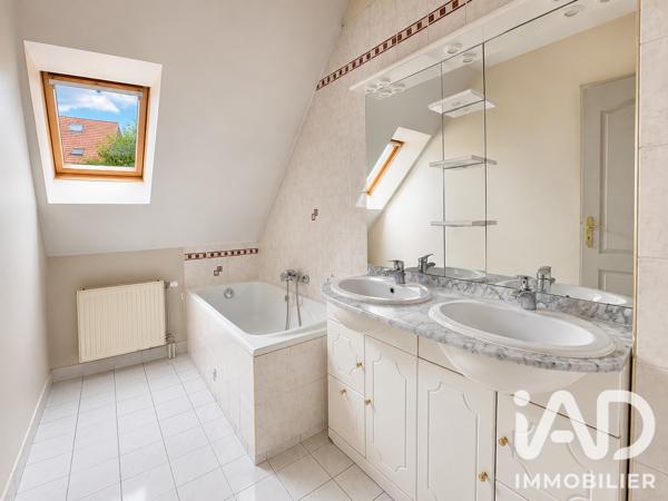 Maison à vendre 5 pièces 95 m² Linas