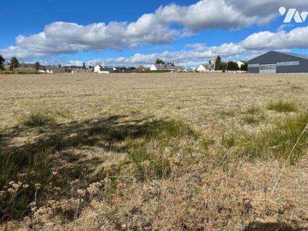 TERRAIN A BATIR A VENDRE A AUMONT AUBRAC 48130