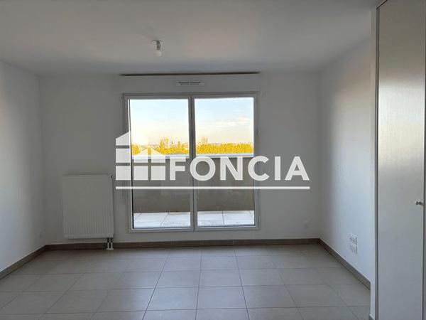 Location Appartement 2 pièces 43.5 m² - AVENUE BEETHOVEN Tours 37200