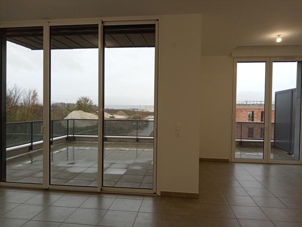 BEZANNES- Résidence Le Fairway- Apt T4 de 93.69m2 avec terra