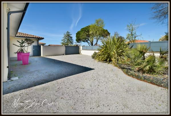 Maison à vendre 5 pièces SOUSTONS (40) DE PLAIN-PIED AU CALME