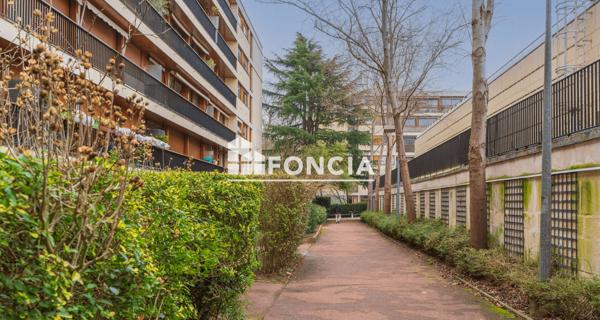 À vendre Appartement 4 pièces 73 m² - La Celle-saint-cloud 78170