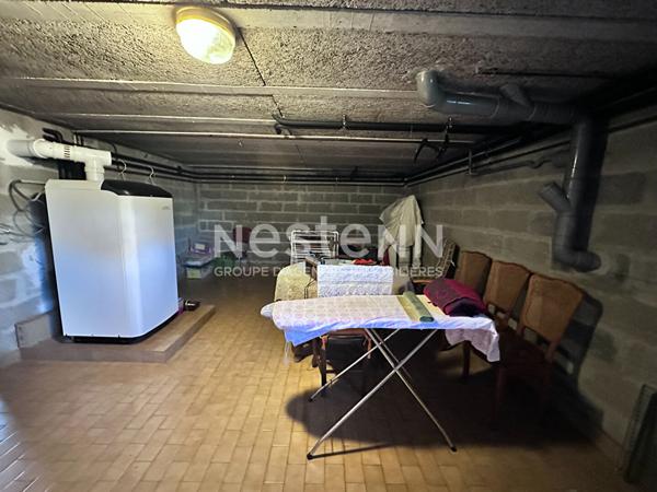 Beau pavillon de 84.77 m² comprenant 2 chambres à vendre avec terrain clos à Château-du-Loir (72500)