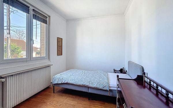 Maison à louer    4 pièces • 78 m2 Saint-Genis-Laval