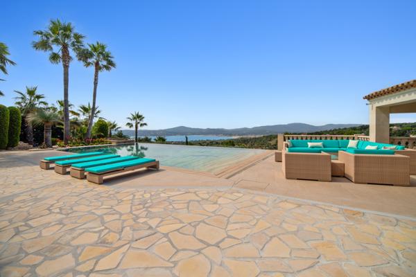 Maison à vendre  15 pièces - 580 m2 GRIMAUD - 83