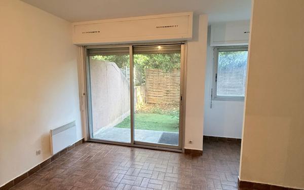 Appartement à vendre    1 pièce • 24 m2 Montpellier