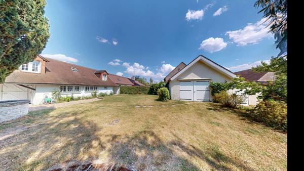 Maison 5 pièces avec grand terrain au calme à Vrigny