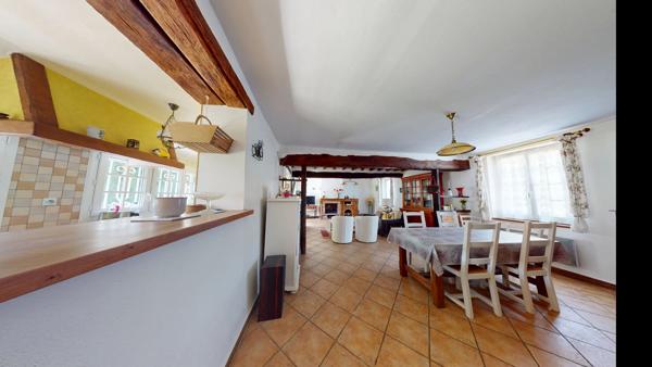 Maison 5 pièces avec grand terrain au calme à Vrigny