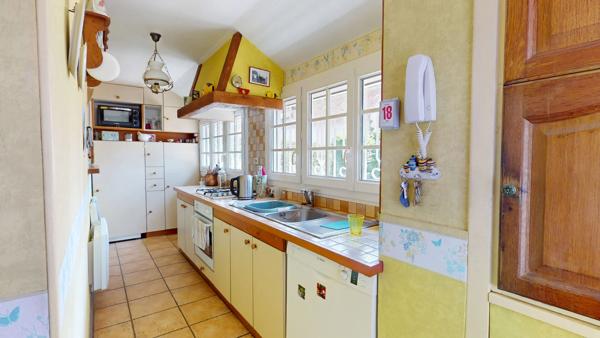 Maison 5 pièces avec grand terrain au calme à Vrigny