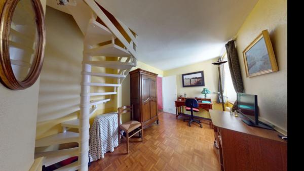 Maison 5 pièces avec grand terrain au calme à Vrigny