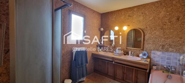 Carqueiranne – Maison familiale au calme, proche mer et commerces – 108 m² sur 264 m² de terrain