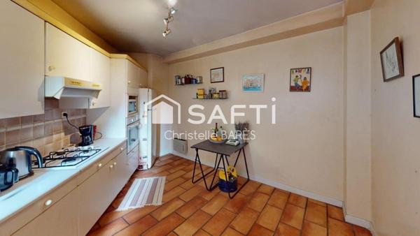 Carqueiranne – Maison familiale au calme, proche mer et commerces – 108 m² sur 264 m² de terrain