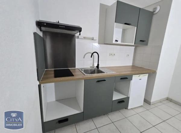 Appartement à louer 2 pièces 45.93m² Auterive (31190)