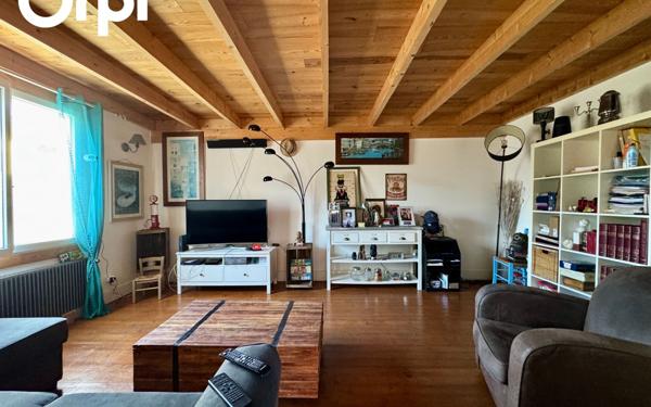 Maison à vendre    3 pièces •  Rochefort