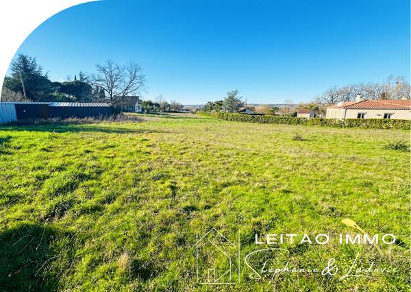 Graulhet (81300) Terrain constructible viabilisé à Graulhet 663 m²