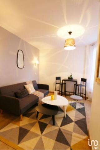 apartment rental 2 rooms 24 m² Paris 18