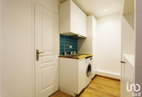 apartment rental 2 rooms 24 m² Paris 18