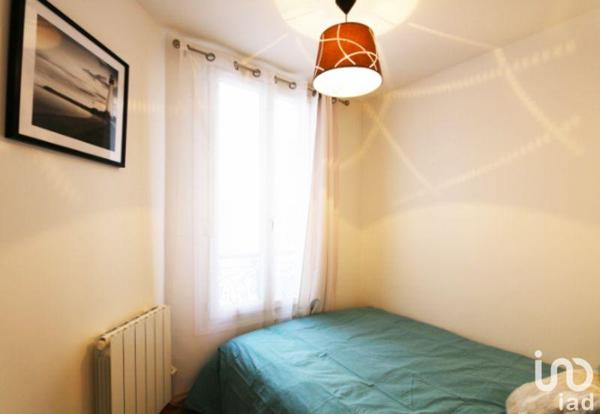 apartment rental 2 rooms 24 m² Paris 18
