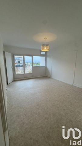 Apartment for sale 4 rooms 76 m² Le Mée-sur-Seine