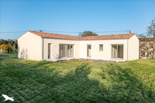Maison à vendre |  Écoyeux |  5 pièces | 104 m²
