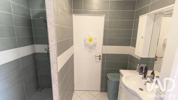 Maison à vendre 7 pièces 176 m² Châteauroux