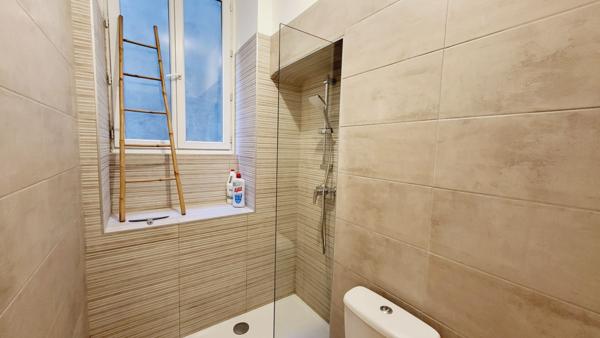 APPARTEMENT 1 CHAMBRE MEUBLE CENTRE VILLE CARCASSONNE