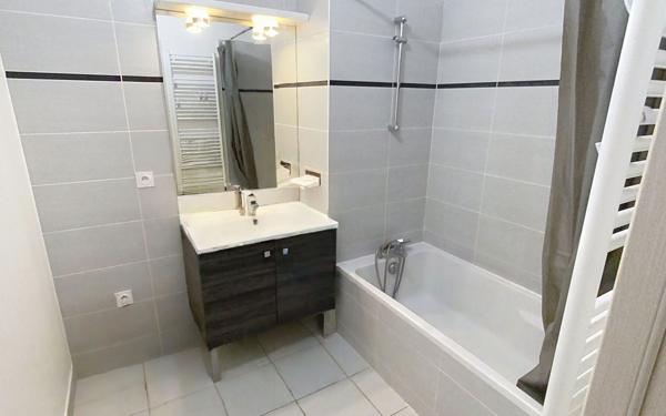 Appartement à louer    3 pièces • 61,84 m2 Ambilly