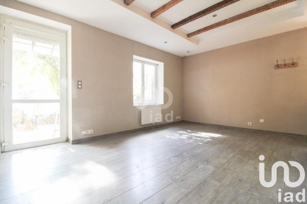House for sale 4 rooms 75 m² Saint-Affrique