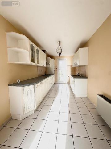 Maison individuelle à vendre à Léognan en Gironde (33850), ref : 33049/140 Centre-ville