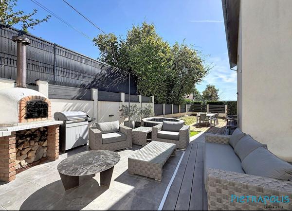 Maison familiale 4 pièces avec jardin