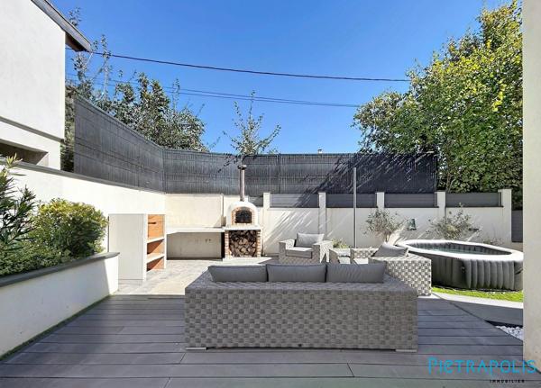 Maison familiale 4 pièces avec jardin