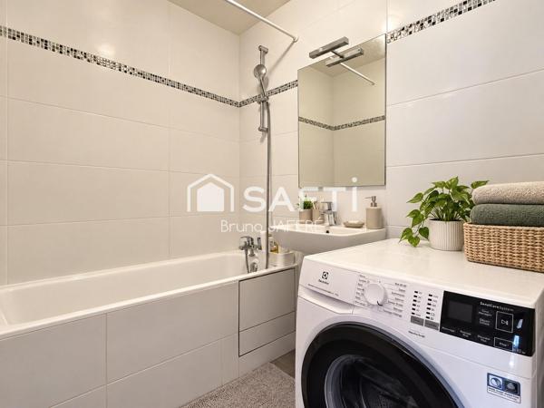75015, RUE DES ENTREPRENEURS – 2 PIÈCES LUMINEUX AVEC BALCON ET VUE DÉGAGÉE