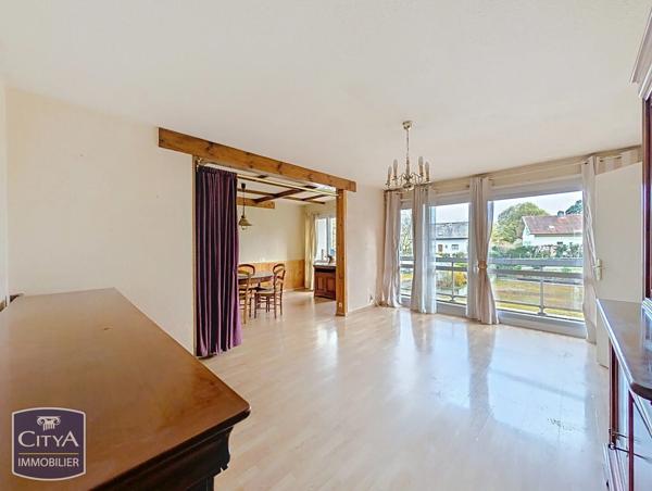 Appartement à vendre 4 pièces 97m² Chambéry (73000)