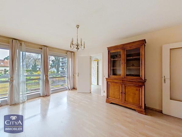 Appartement à vendre 4 pièces 97m² Chambéry (73000)