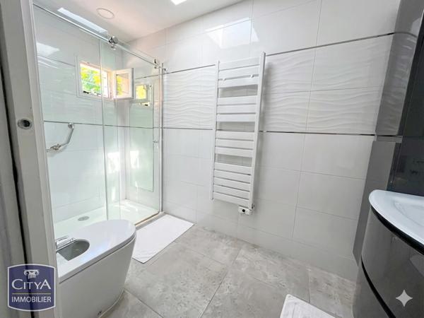 Maison à vendre 5 pièces 165.89m² Fréjus (83600)