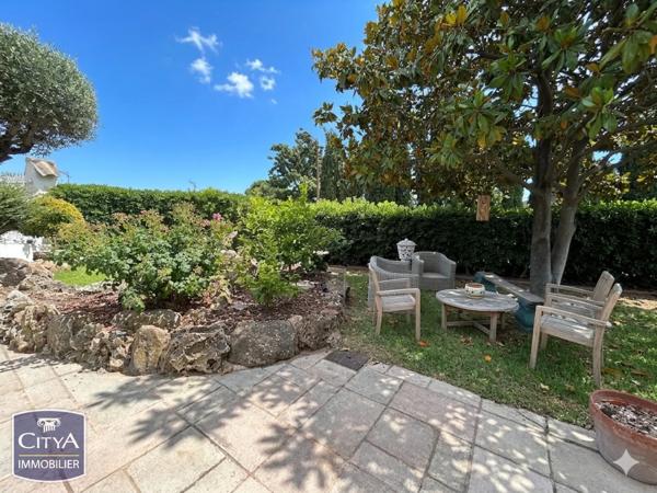 Maison à vendre 5 pièces 165.89m² Fréjus (83600)