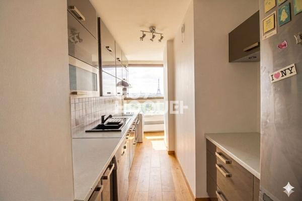 Appartement 3 pièces à vendre à Puteaux avec vue sur Paris - Exclusivité Guy Hoquet