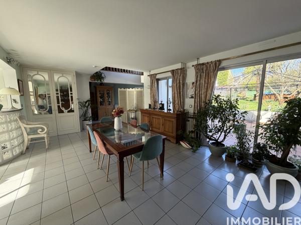 Maison à vendre 6 pièces 156 m² Noiseau
