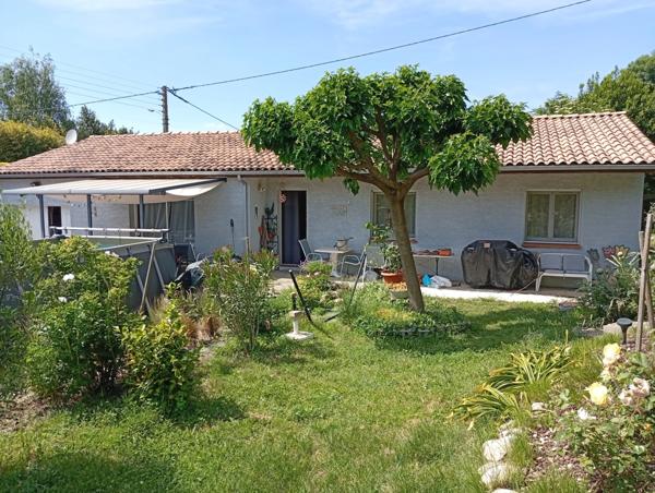 Maison à vendre 5 pièces SAINT JEAN DU FALGA (09)